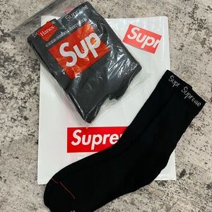 Supreme Black Socks Size 6-12 Mens